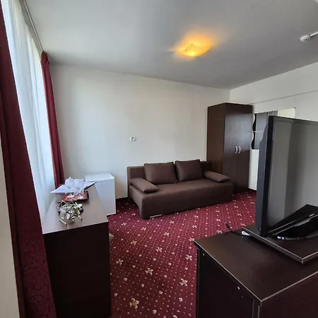 Marie Hotel