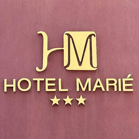 Marie Hotel